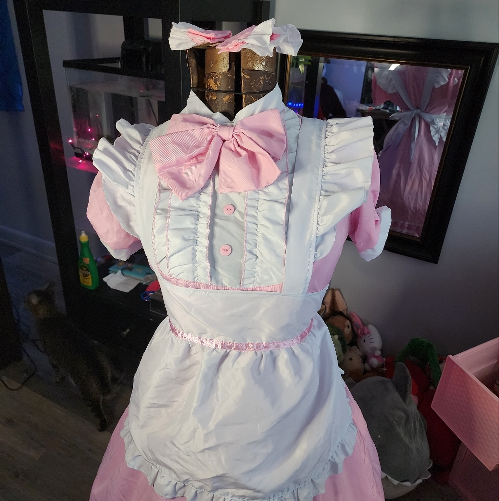Pastel pink maid dress